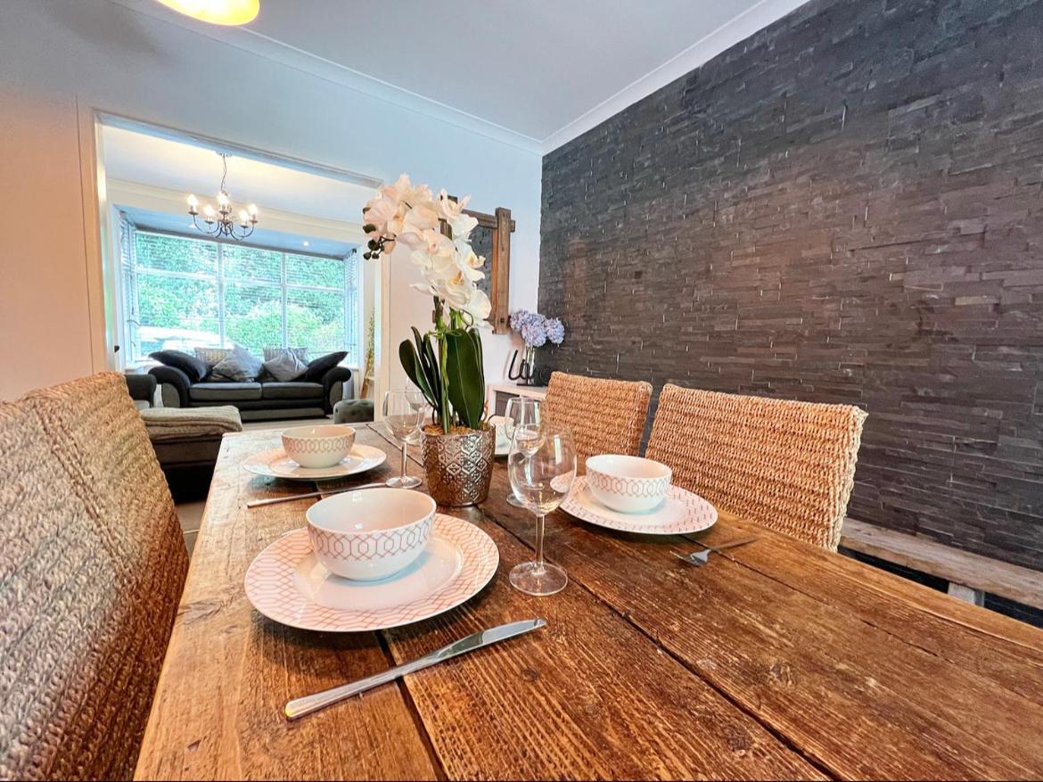Modern 3 Bed, Heart Of Ashley Cross, 5 Mins To Sandbanks פול מראה חיצוני תמונה